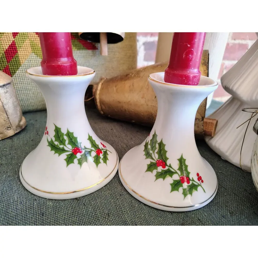 Vintage 1980s Christmas Holly Porcelain Candlestick Holders – Made in Japan Set